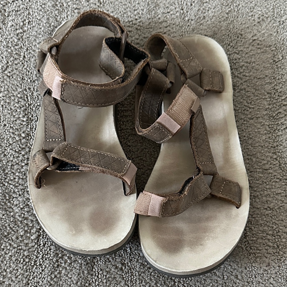 Teva Brown and Pink Women's Sandals